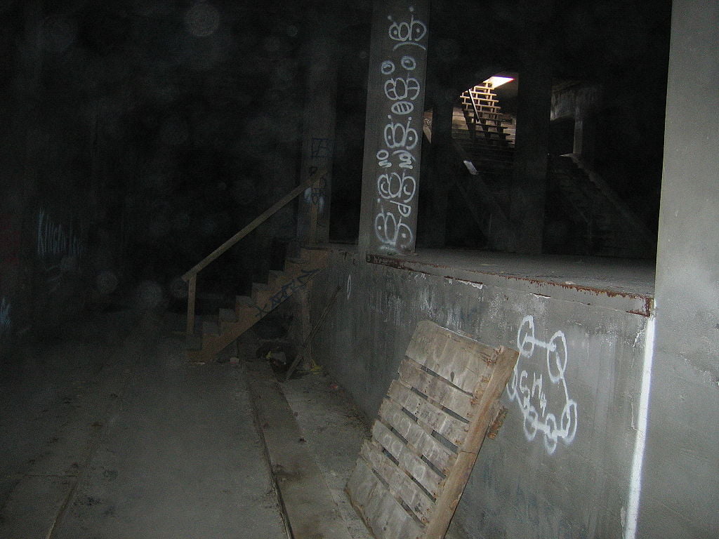 A downtown entrance to the Cincinnati Subway. 2005.